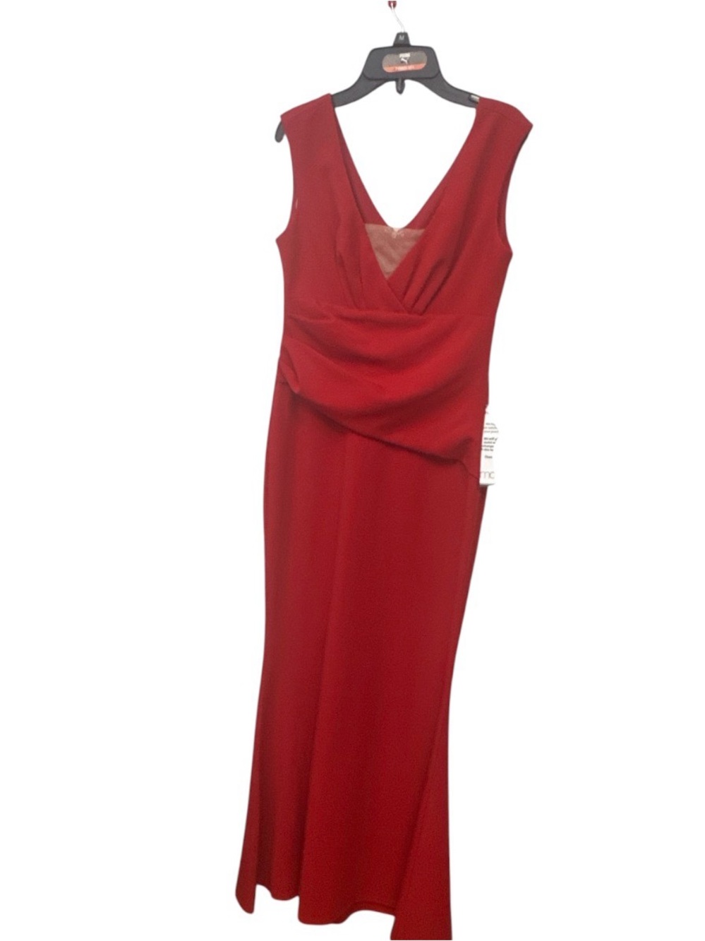 Elegante Red V-Neck Evening Dress